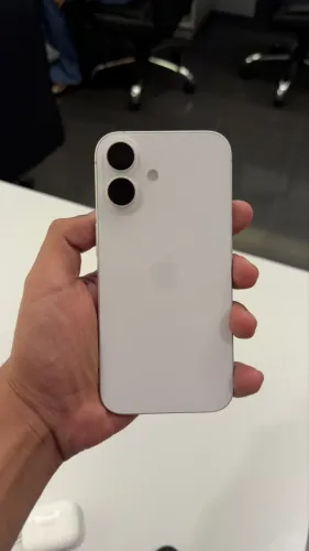 iPhone 16 Azul ? Novo, Completo e Única Dona