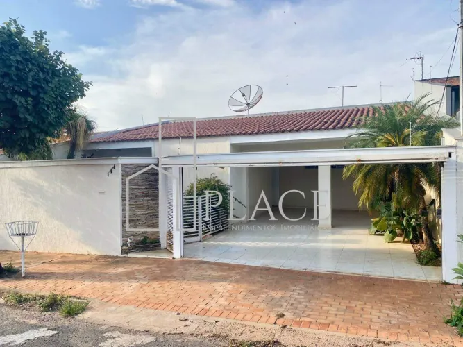 Casa exclusiva para aluguel em Marília (Bairro Vale Verde) | 3 dorms, 1 suíte, piscina e 3
