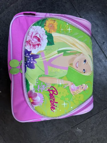 lancheira vintage anos 2000 barbie e a pequena polegar sestini