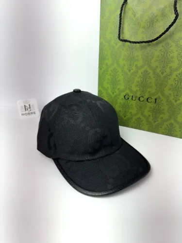 Boné Gucci Jumbo GG
