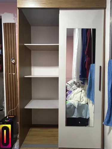 Guarda-roupa 