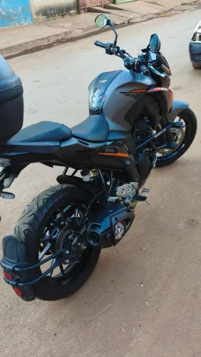 Yamaha FZ 25 2025 novíssima