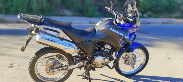 Ténéré 250 2019 bem conservada 