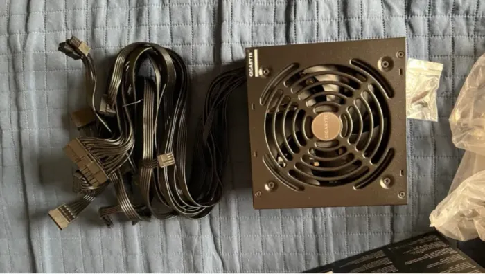 Fonte Gigabyte P450B 450W 80Plus Bronze