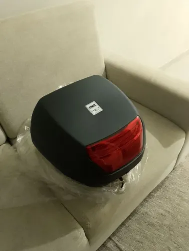 Baú de 28L