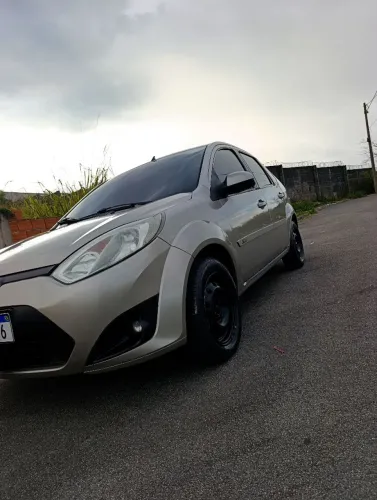 Ford Fiesta Sed. 1.6 8V Flex 4P 2013