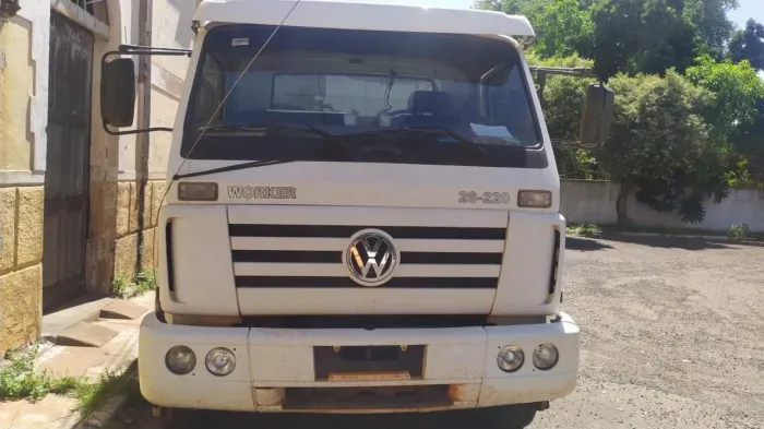 Volks 26220 6x4 caçamba 