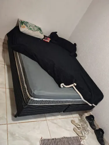 cama box Queen Size