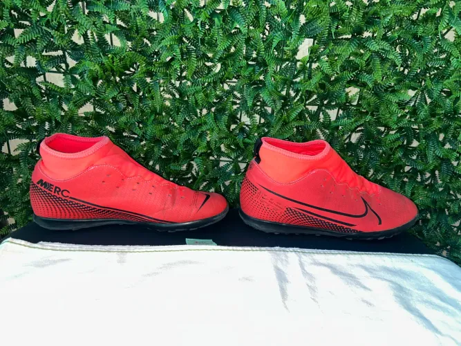 Chuteira da Nike Original