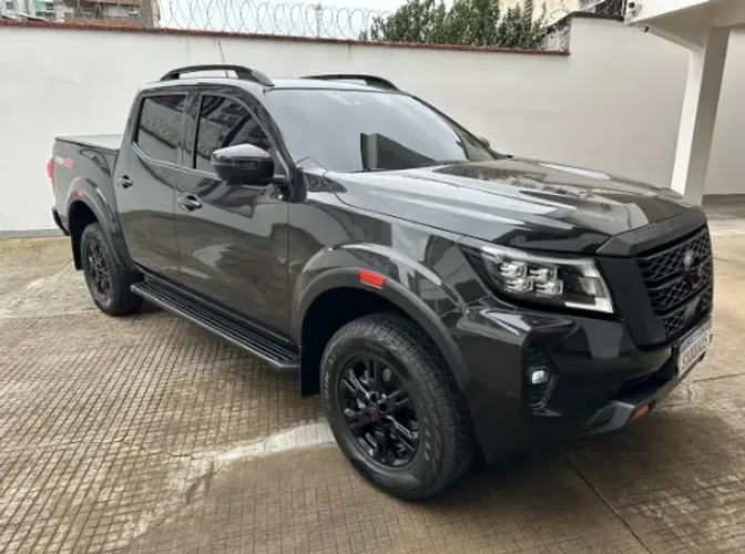 Nissan Frontier Pro4x CD 4X4 2.3 Bi-TB Die. AUT 2026