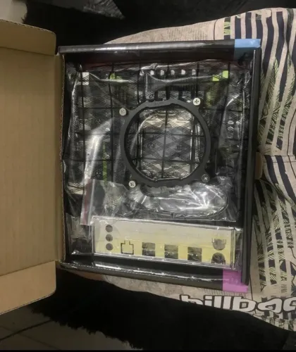 Placa Mãe Machinist PR9 X99 Preto DDR4 Socket LGA2011-3