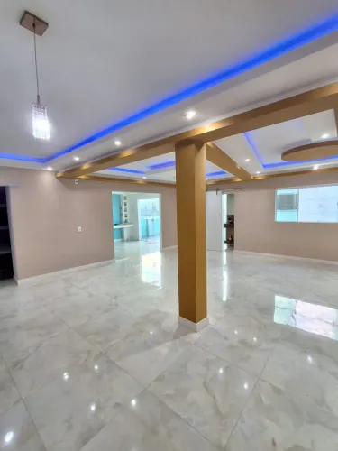 Casa com 4 Quartos à venda, 320 m² por R$ 650.000 - Taquara - Rio de Janeiro/RJ