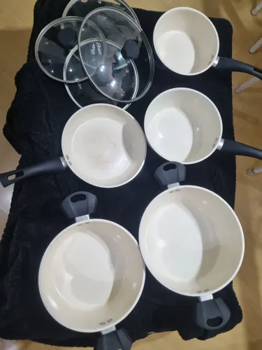 JOGO DE PANELAS OSTER COMPATÍVEL COM INDUÇÃO - 5 PEÇAS + 4 TAMPAS