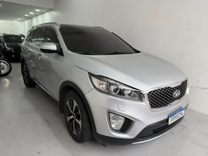 Kia Motors Sorento 3.3 V6 24V 270cv 4X2 Aut. 2016