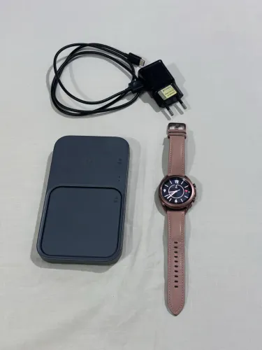 [FRETE GRÁTIS] Samsung Galaxy Watch 3 + Base EP-P5400 + Carregador (CELULAR NÃO-INCLUSO)