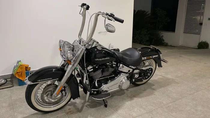 HARLEY-DAVIDSON SOFTAIL DELUXE FLDE 2019 - IMPECÁVEL!