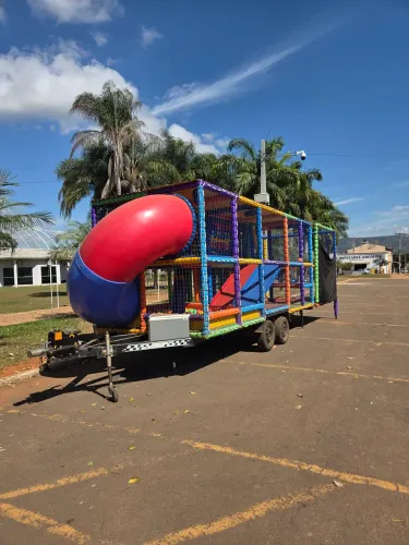 Carretinha Playground Móvel Completo 