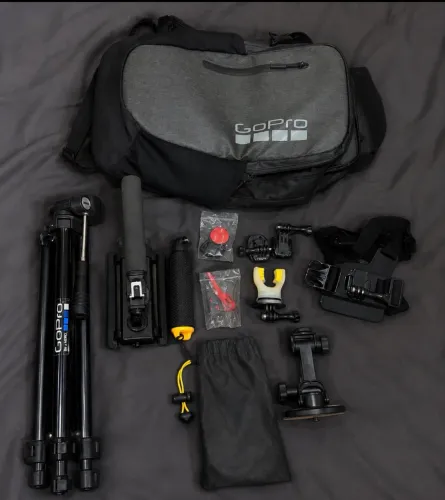 Kit Go pro com vários acessórios