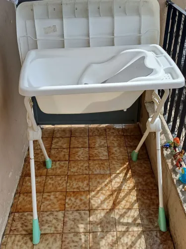 Banheira com trocador