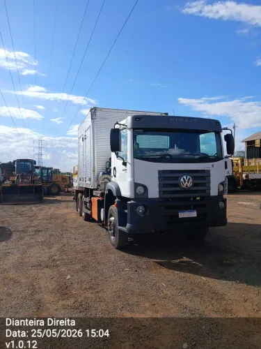 Volkswagen 26.280 E Constel. 6x4 2p (diesel)(E5) 2020/2021 Vamos Seminovos Ribeirão Preto