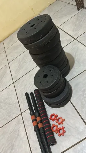 Conjunto de Anilhas e Barra desmontável com 1 par de haltere