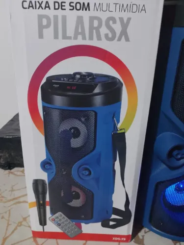 Som portátil tamanho médio Microfone e controle 