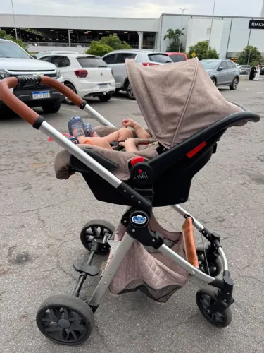 Carrinho de bebê 