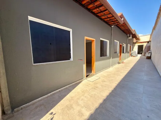 Casa geminada 02 quartos para locação Santa Amélia