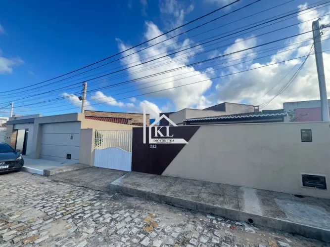 Casa Toda Reformada - 3 Quartos - Sombra - 100M2 - Res. Turmalina - Nova Parnamirim Bairro