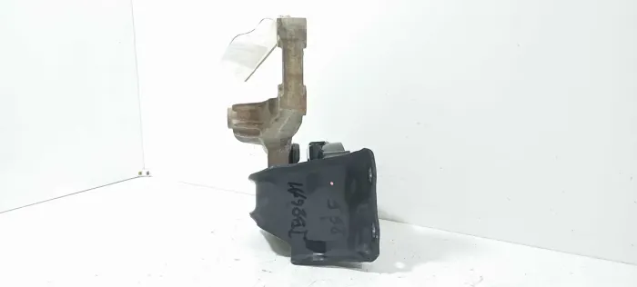 Coxim Motor Nissan March Sv 1.0 2016 V2296