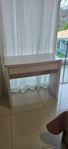 Mesinha multiuso