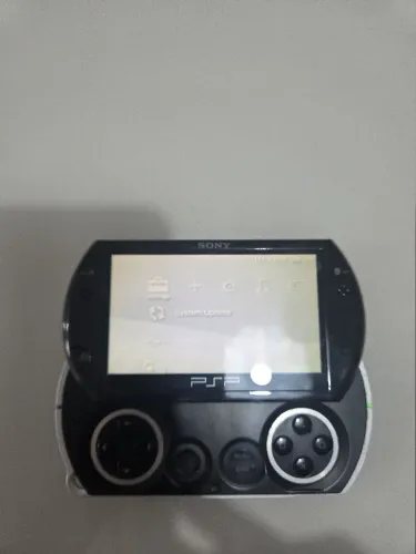 Sony PSP Go Preto 16GB + Carregador Original + Case