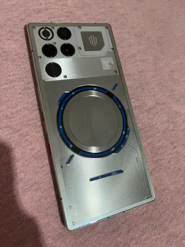 REDMAGIC 11 PRO