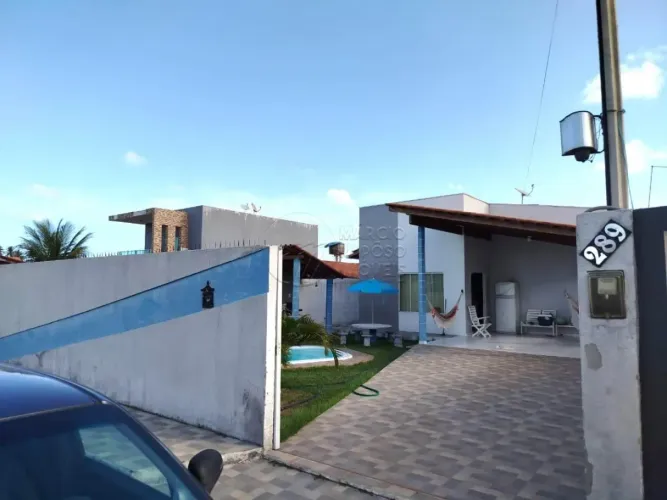 Casa com 3 Quartos e Piscina à venda no Condomínio Rio Lagoa Mar na Praia de Lagoa do Pau