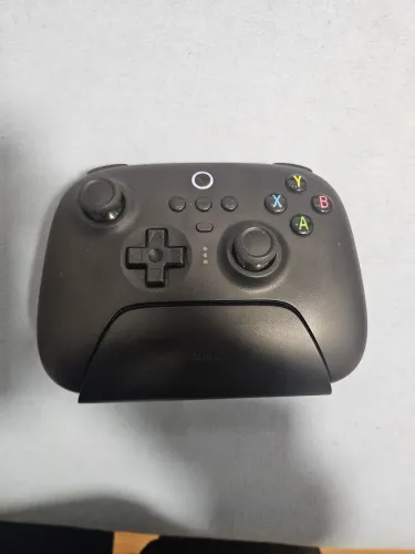 8BitDo Ultimate - Controle