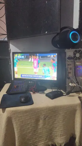 Vendo um PC completo