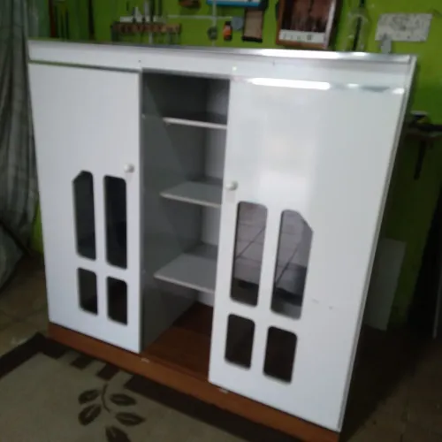 Armário top compacto multifuncional