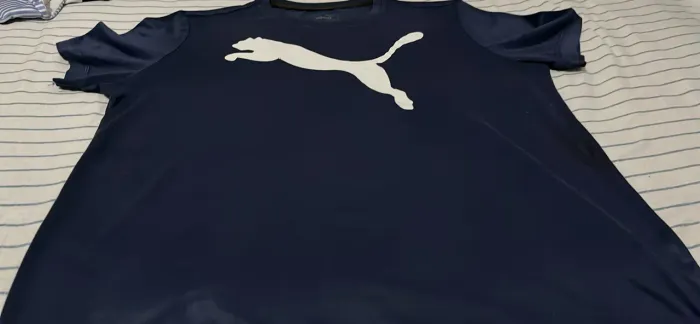 Camiseta Puma Azul Marinho - Masculina - Tamanho M