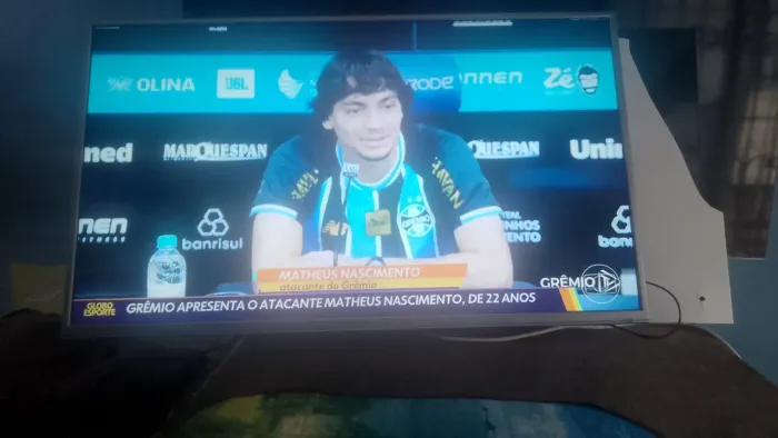 televisão smart 43 polegadas