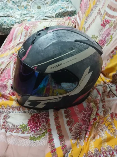 Capacete x11 Cinza com Rosa