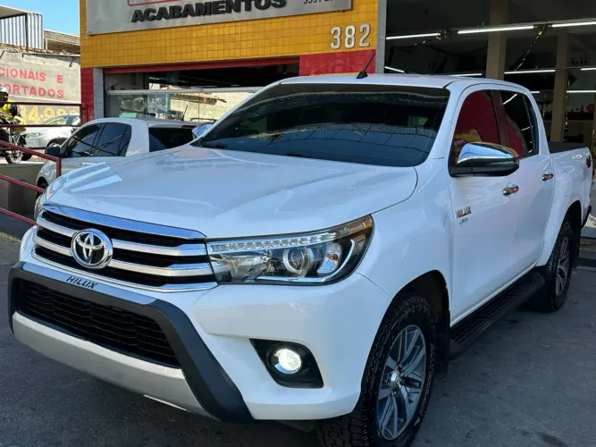 Toyota Hilux CD SRX 4X4 2.8 TDI 16V Diesel Aut. 2018