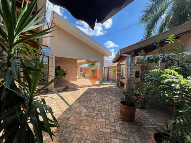 Casa com 3 dormitórios à venda, 210 m² por R$ 490.000,00 - Jardim Itapura I e II - Preside