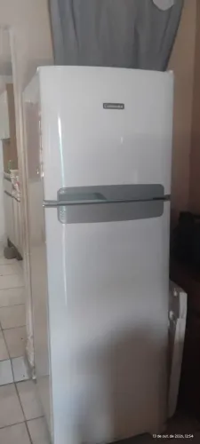 Geladeira Continental Duplex Branca 220V