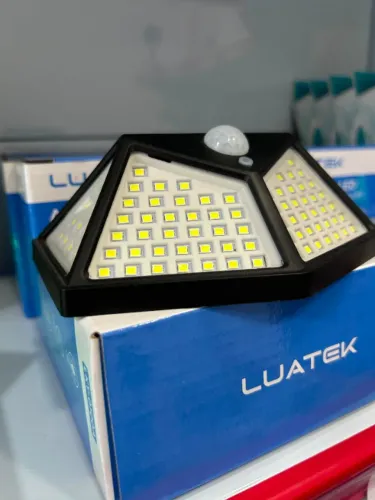 Luminária solar de parede jardim área externa 100 leds