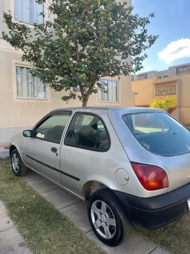 Ford Fiesta GL 1.0 3P 2001