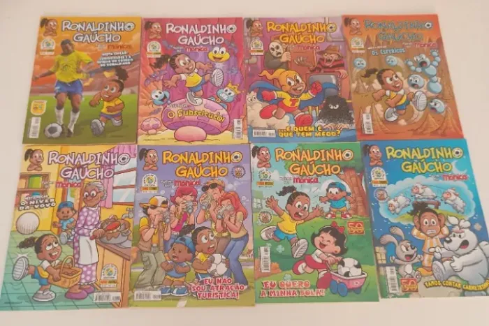 Lote - 8 Gibis - Ronaldinho Gaúcho (Panini Comics)