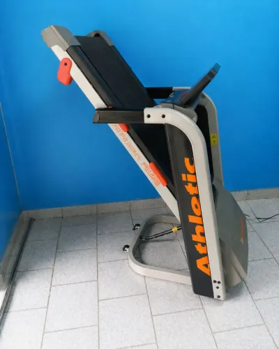 Esteira Athletic Advanced 750ee troco em computador 