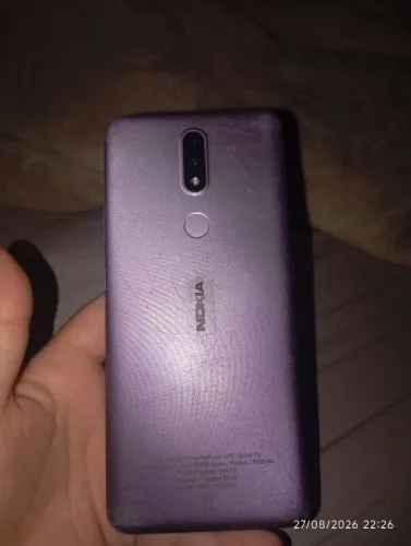 Vendo um celular para arrumar a tela