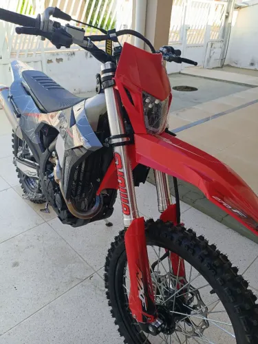 Mxf 270 fi zera 5 km rodados