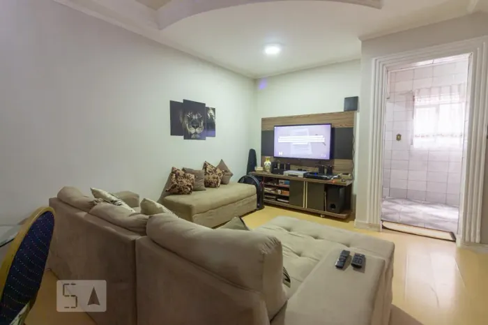 Casa à Venda - Vila Yara, 3 Quartos, 180 m2